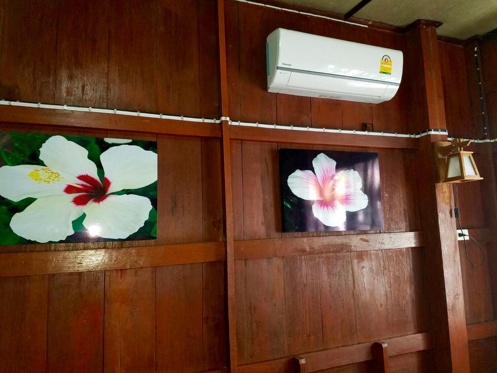 Siriwan Hostel Chiang Mai Bagian luar foto