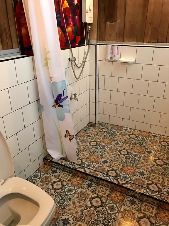 Siriwan Hostel Chiang Mai Bagian luar foto